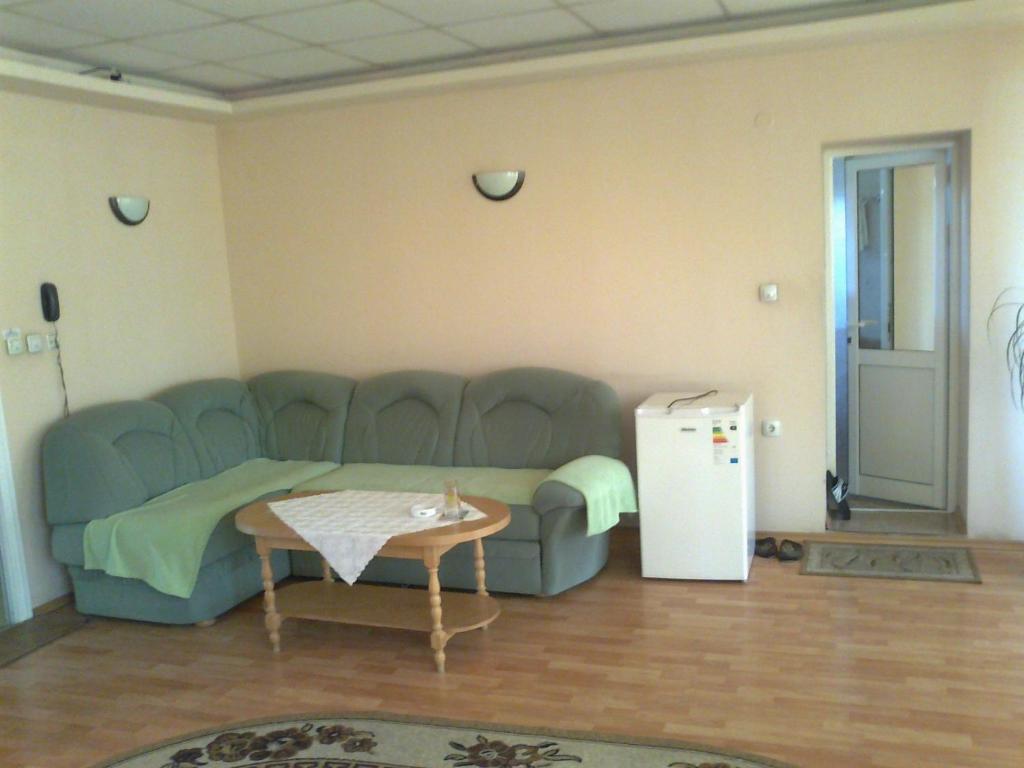 Hotel Rade 2 Vratsa Habitación foto